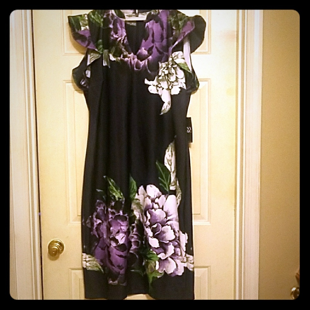 Women's Ruffled-Sleeve Floral Sheath Dress
